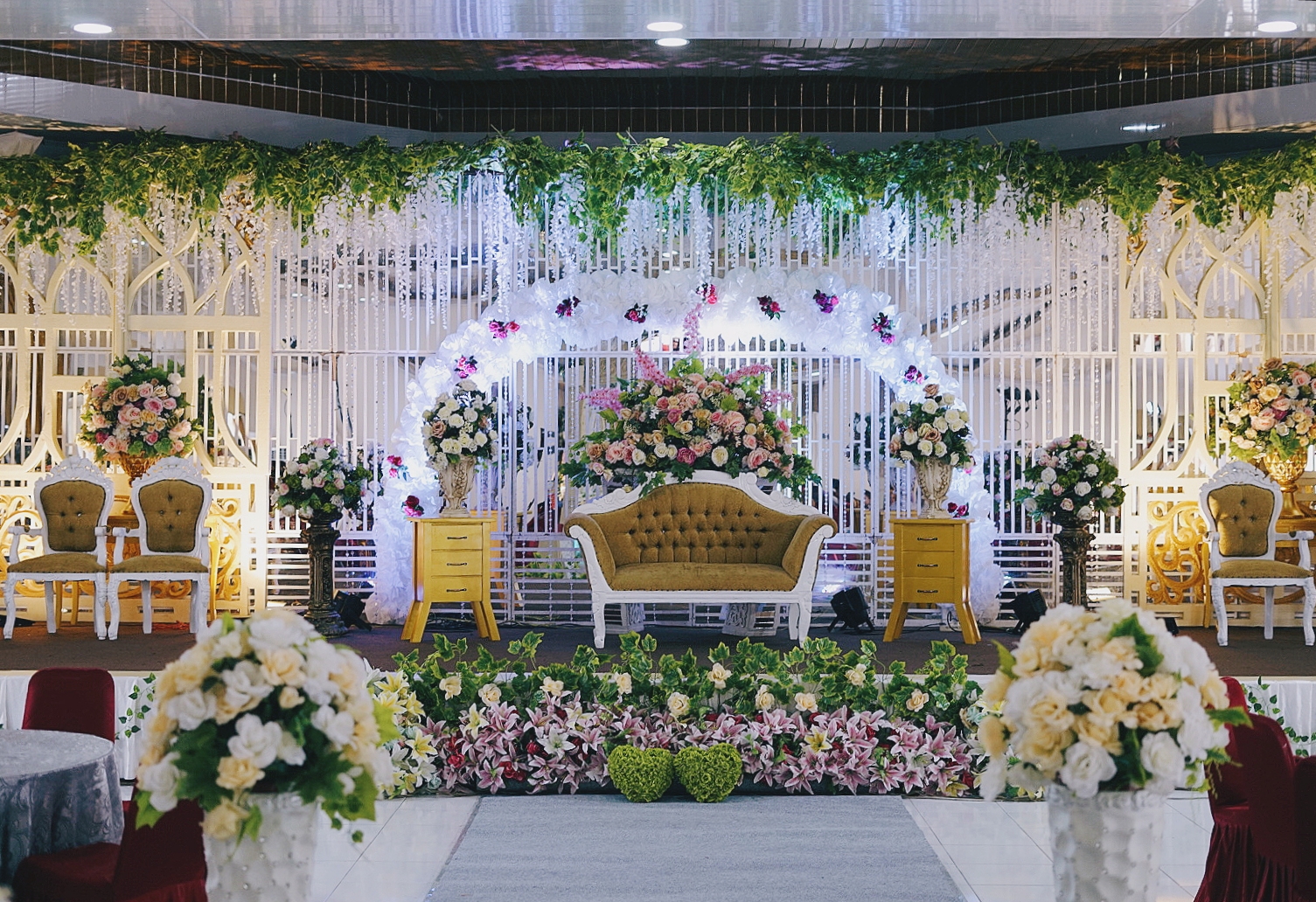 Wedding viola Wedding Decoration & Lighting in Pekanbaru