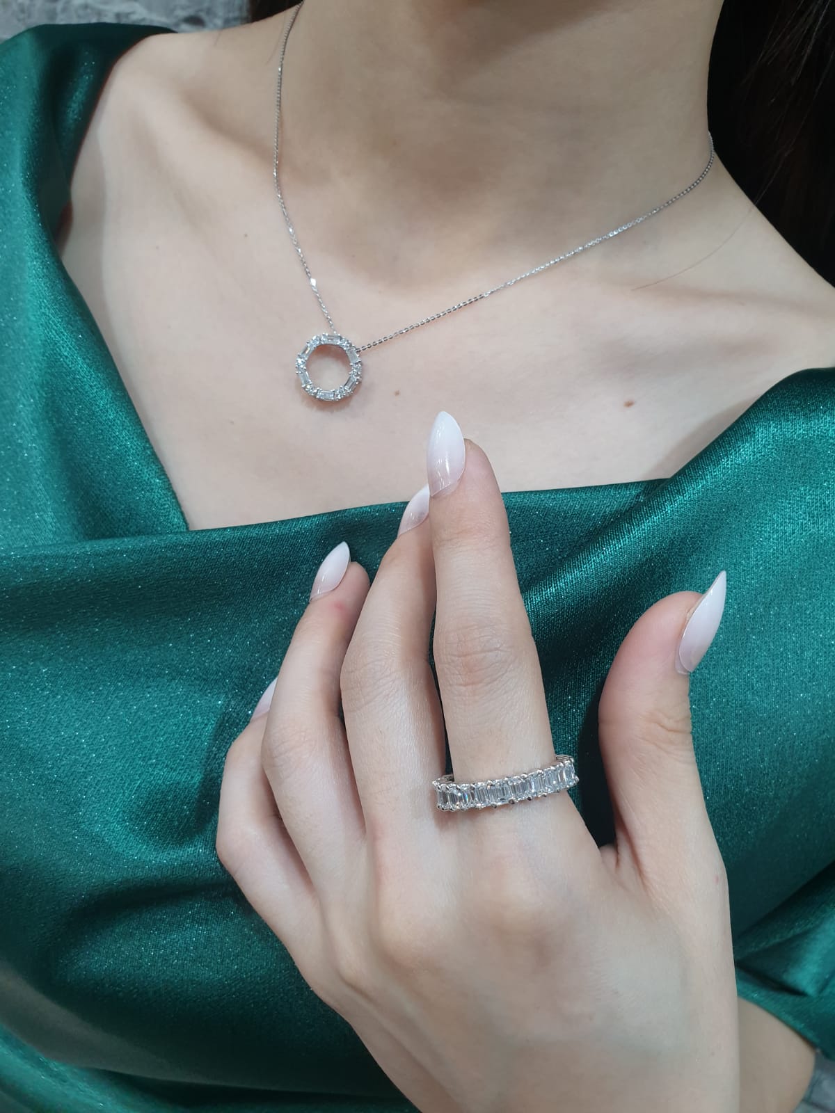 Set diamond by Golden jewelry