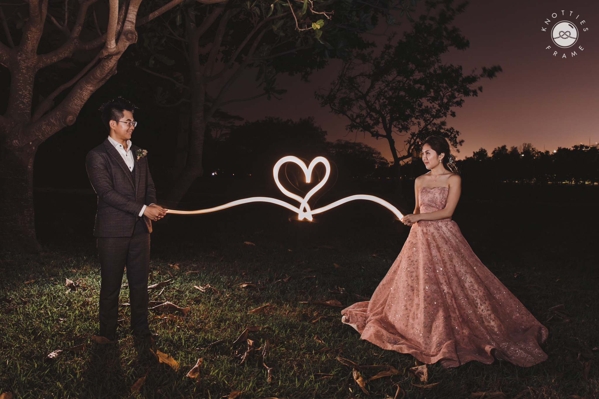 An Elegant Pre Wedding By Knotties Frame Bridestorycom