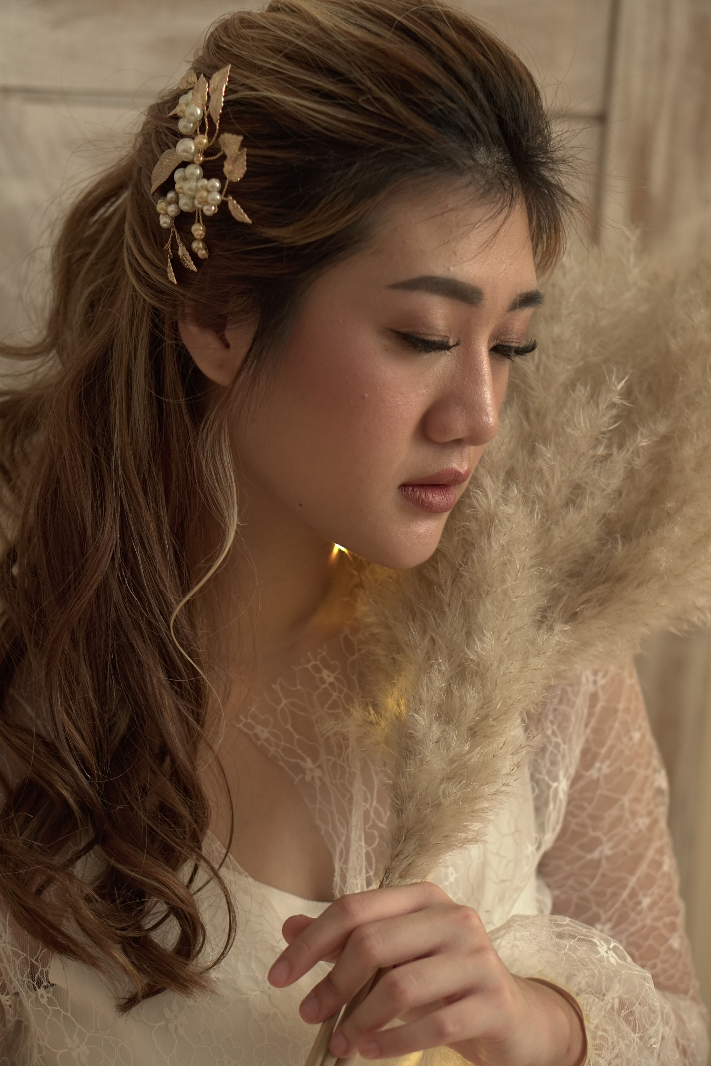 Stella Tjia Makeup Artist And Hairstylist Wedding Hair Makeup
