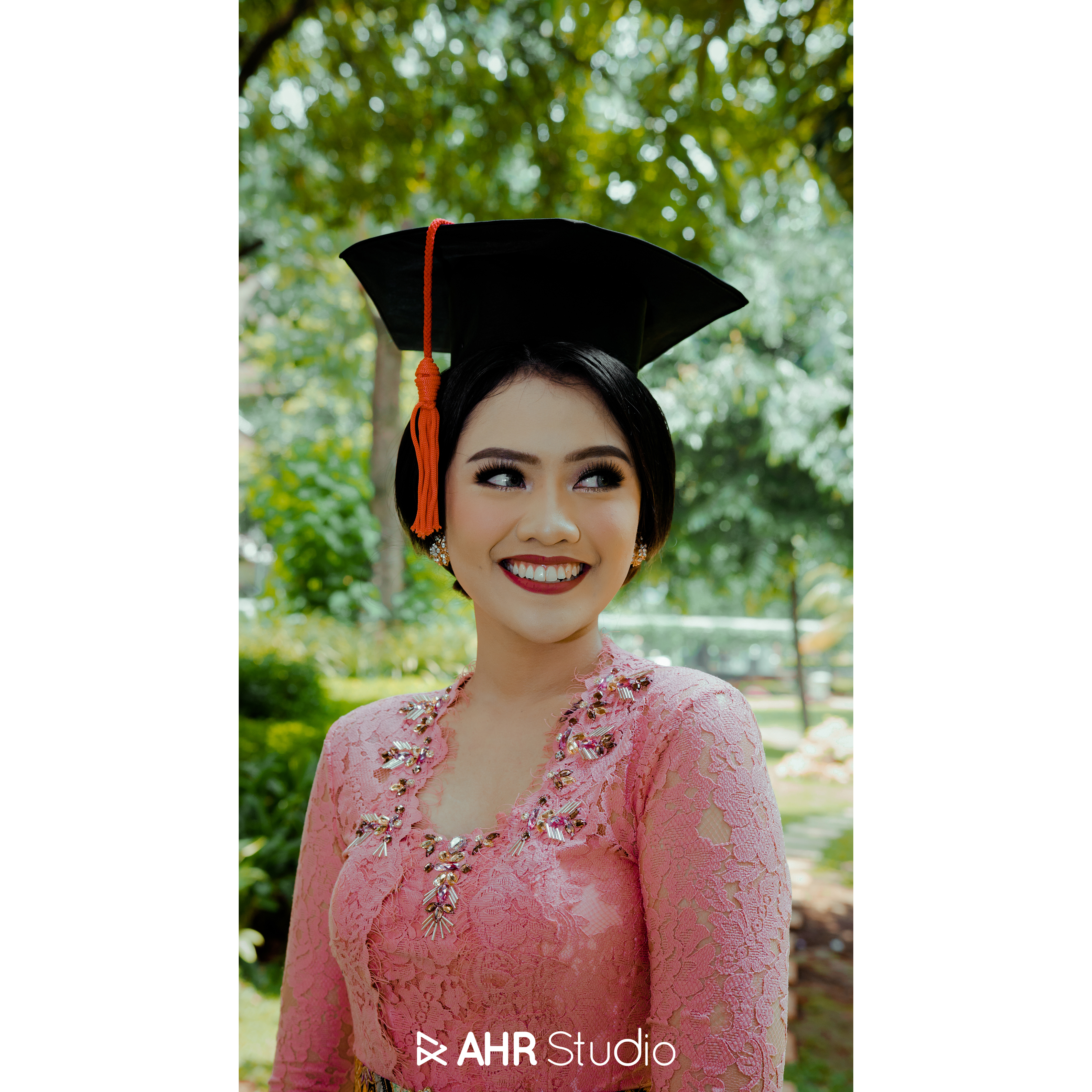 AHR Studio Wedding Photography In Tangerang Bridestorycom