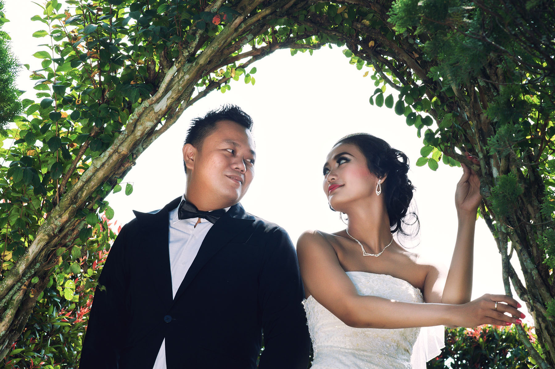 Maya Firman Prewedding Di Taman Bunga Nusantara TBN CIanjur By