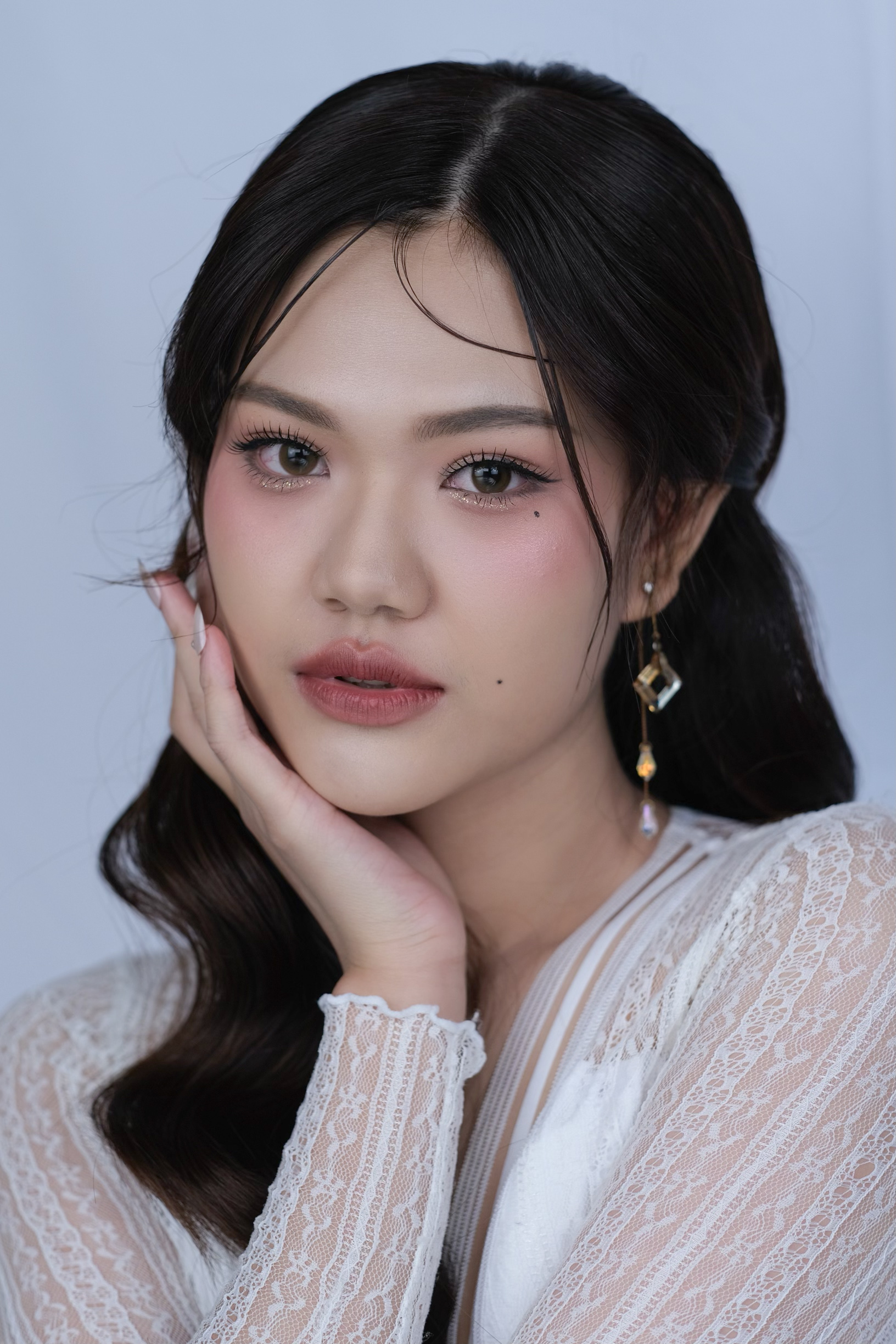 felicia-wedding-makeup-by-karen-shenna-makeup-artist-bridestory