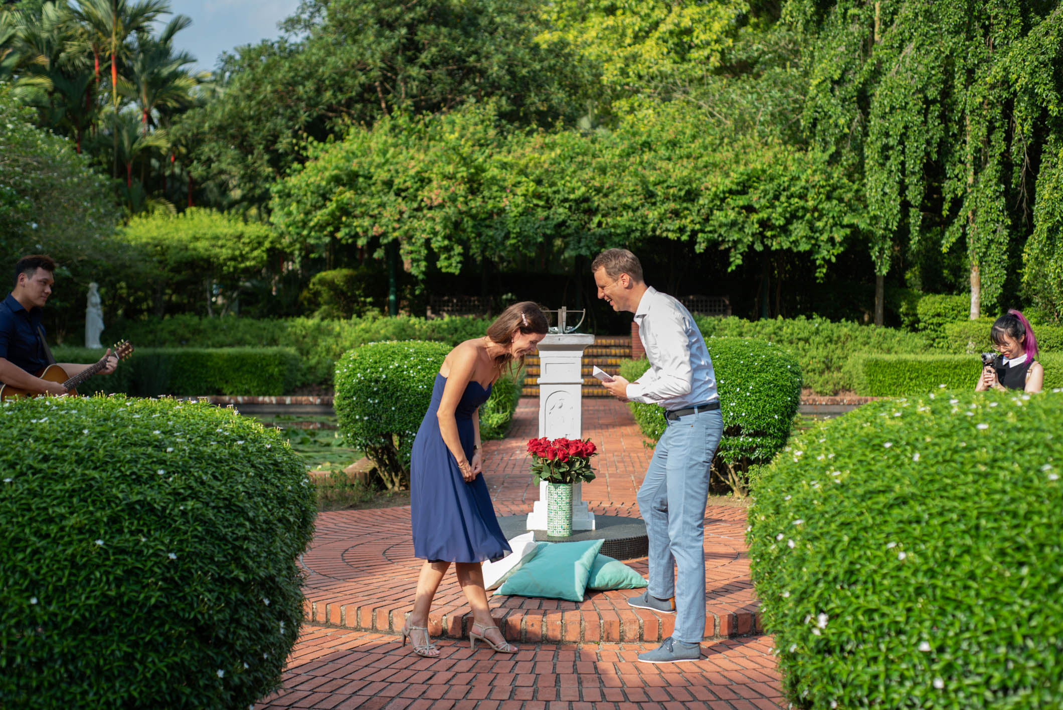 Proposal At Botanic Gardens By Grizzypix Photography Bridestory Com