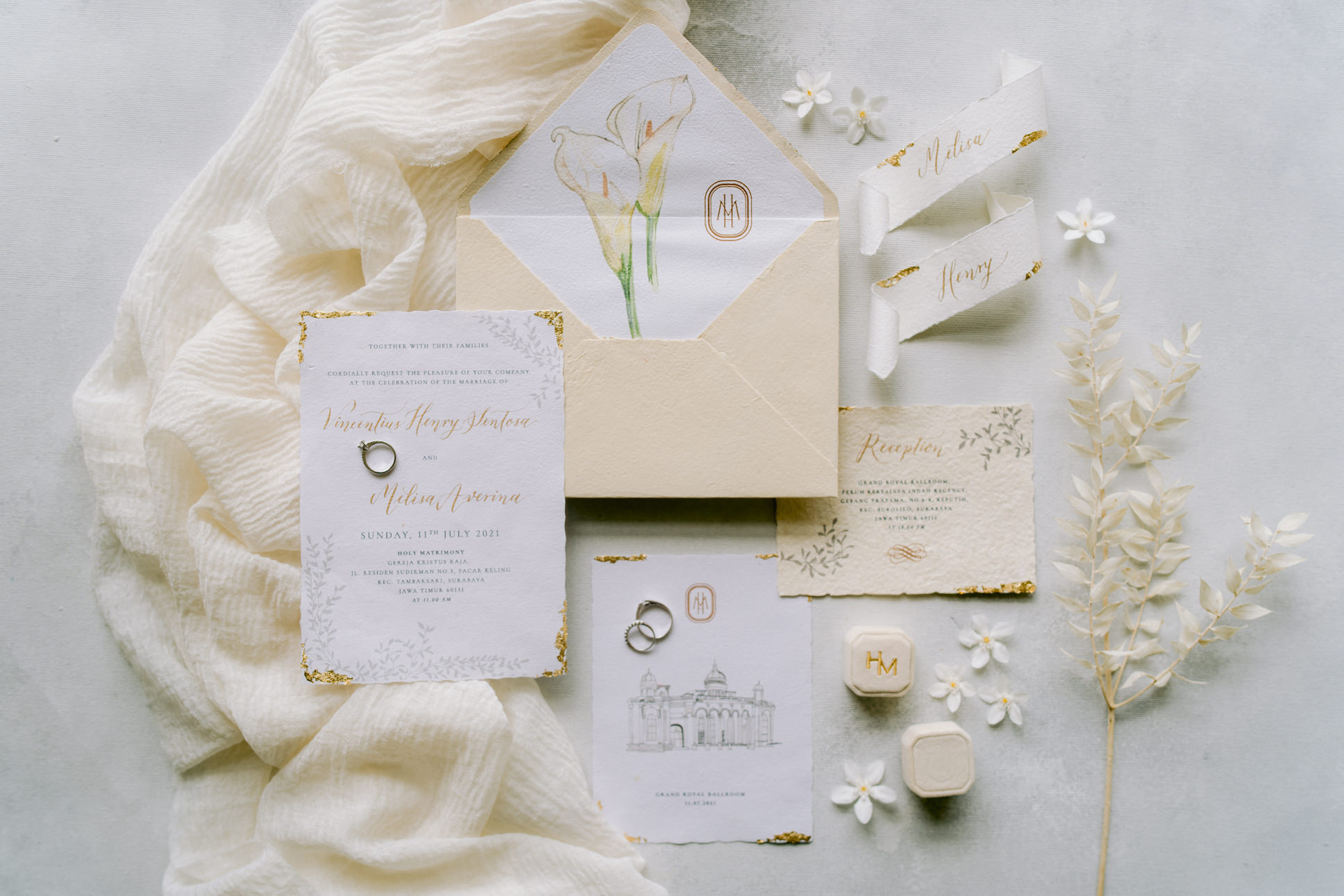Keepsake Invitations for H + M Lovebirdstories Bridestory