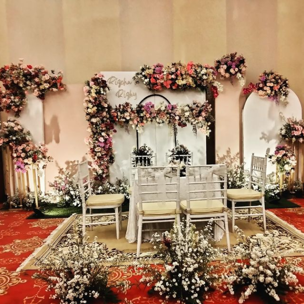 DEKORASI AKAD NIKAH / DEKORASI PERNIKAHAN / BACKDROP AKAD NIKAH