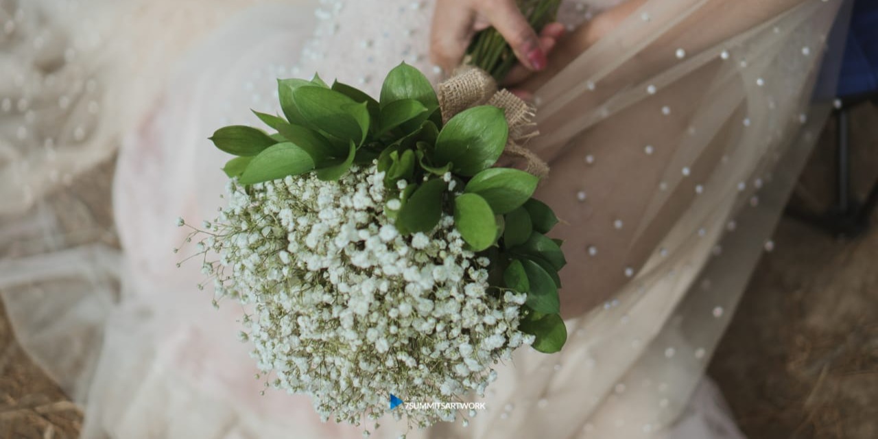 Round Baby Breath oleh FloristBandungFitriane by Quinnisland