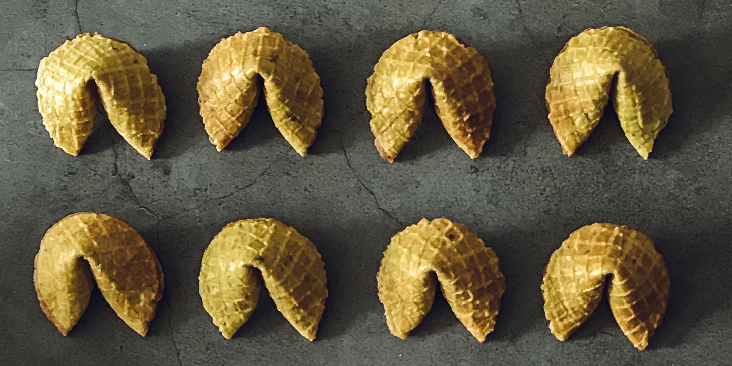 MATCHA Flavor Customizable Fortune Cookies by Kuki Fortune Cookies Bridestory Store