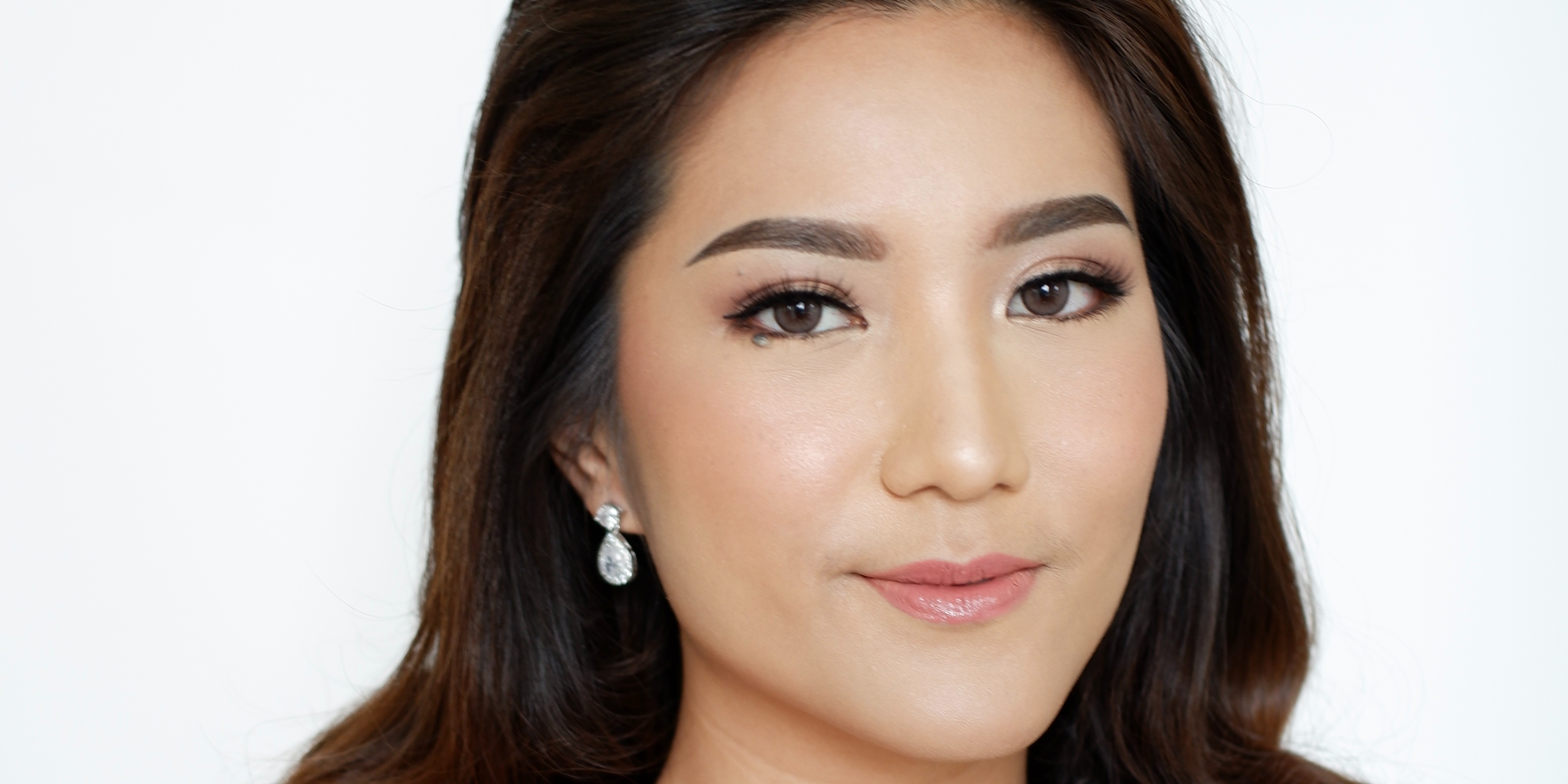 Wedding Makeup & Hairdo oleh Eugenia Mutiara Makeup Artist Bridestory Store