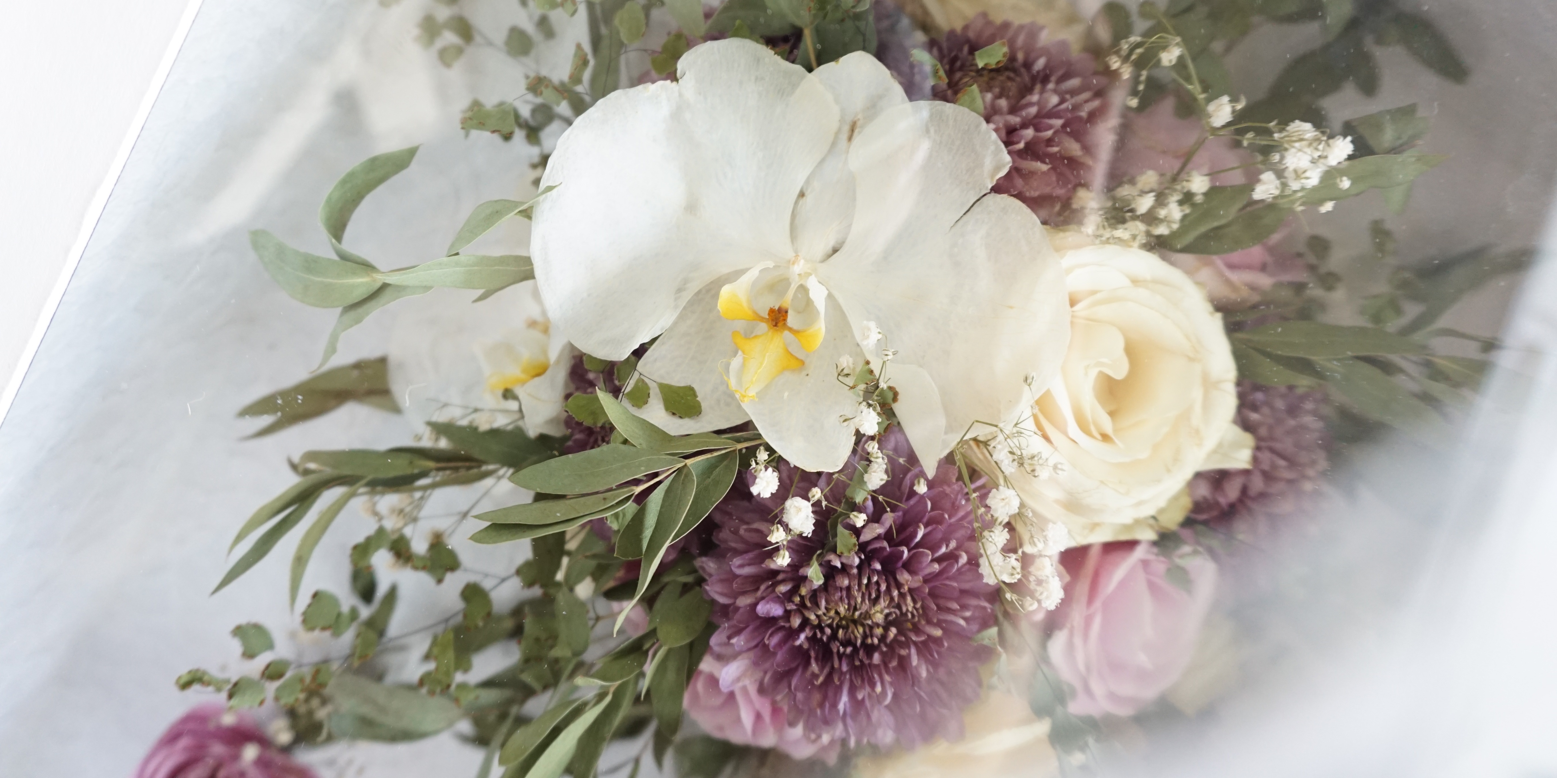 Flower Preservation Square Plus Package oleh CONSERVÉ FLOWER