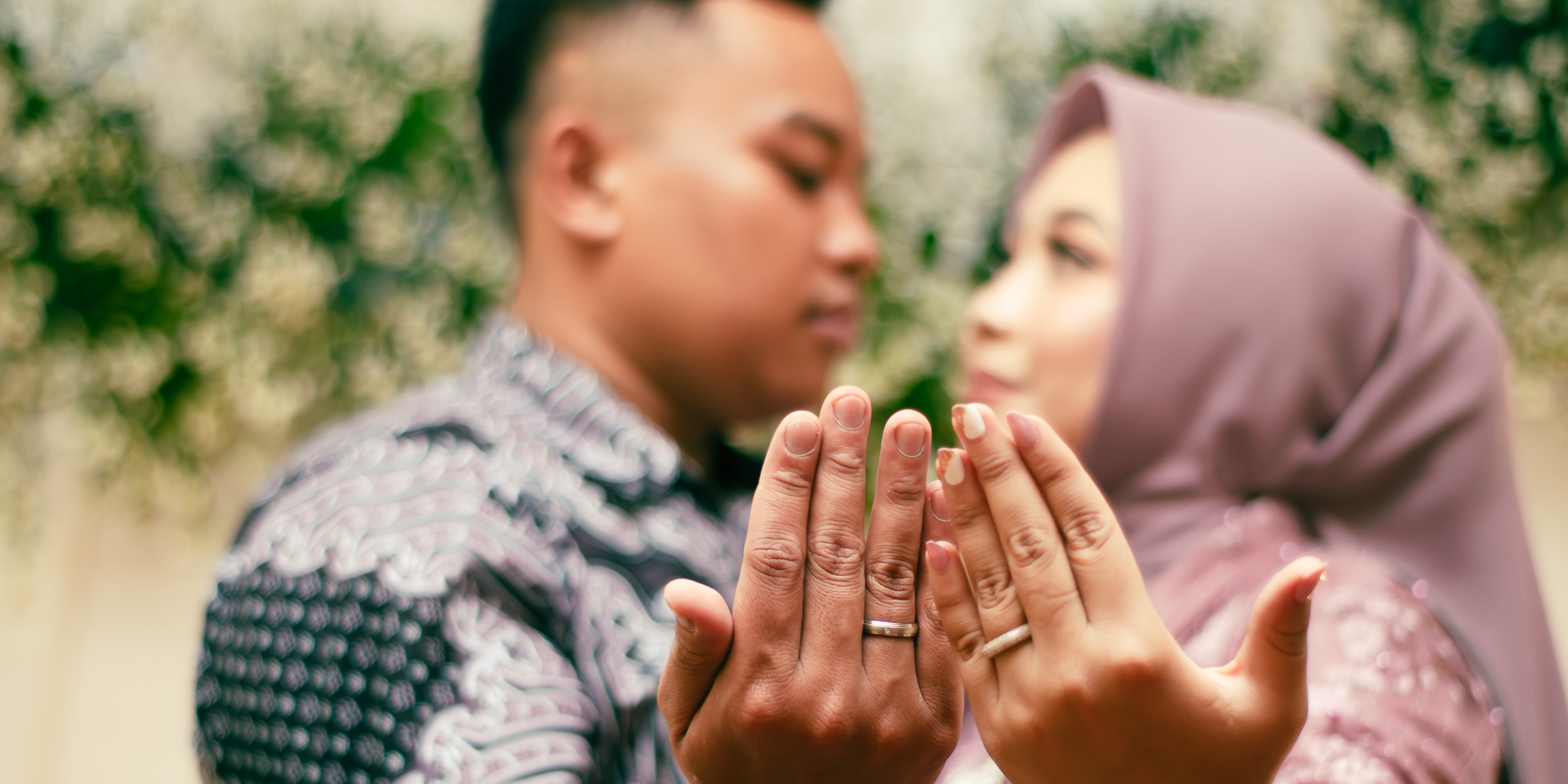 Engagement package by Exotic Wedding Bridestory Store