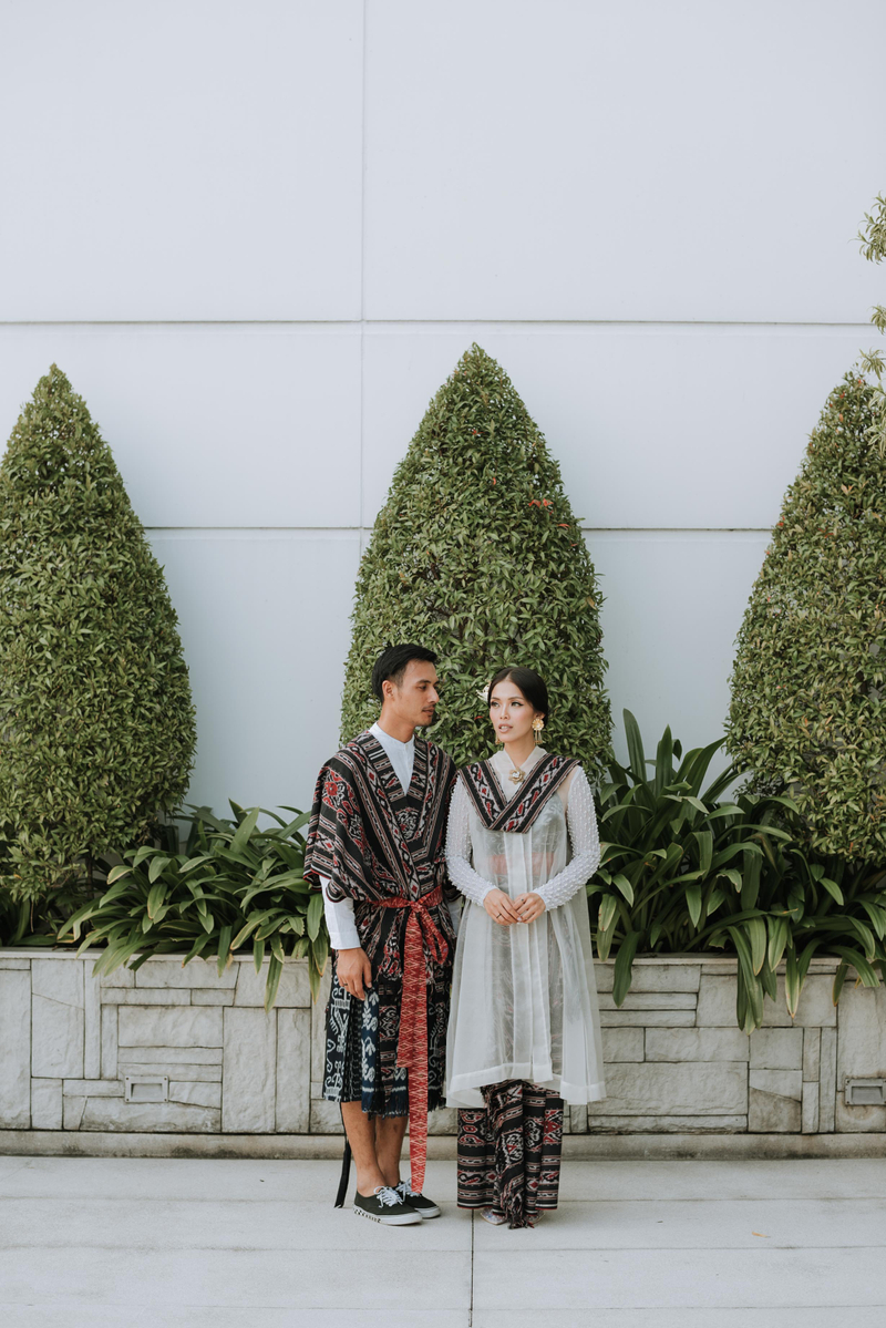  Pesta  Pernikahan Rustic  yang Meriah di Ruang Terbuka 