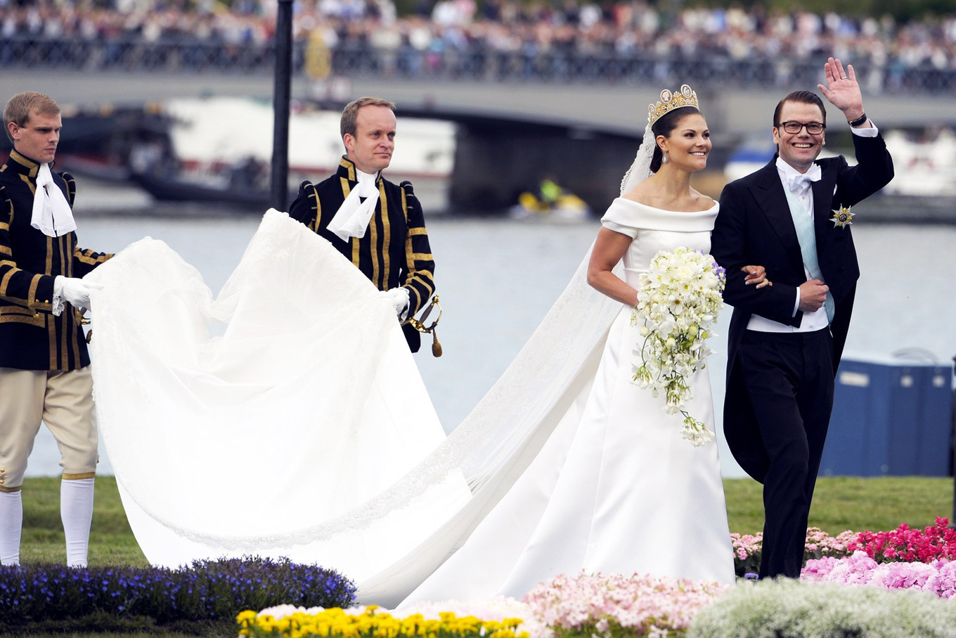 11 most unforgettable royal wedding dresses of all time