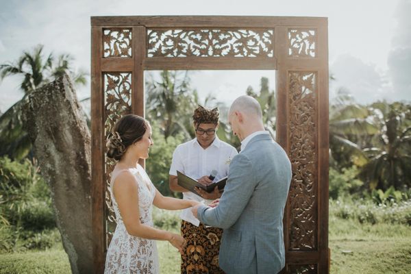 Alila Ubud Elegant in White (20 pax)