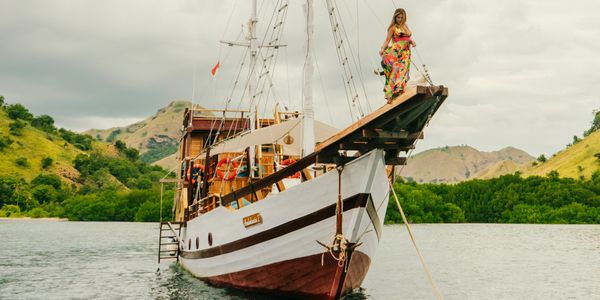 Sailing Komodo - Labuan Bajo 3D2N ny TripKu