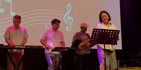 The Four Bar Groove