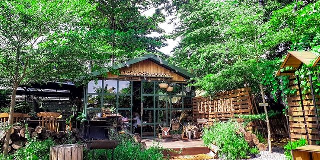 Barn Event Hire Surabaya All in Package by ELOIS Wedding ...