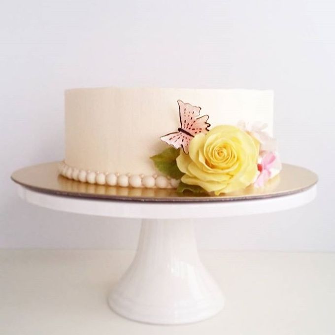 Single tier and multi tiered cakes by Baby Cakes - 012 Single tier and multi tiered cakes by Baby Cakes - 012