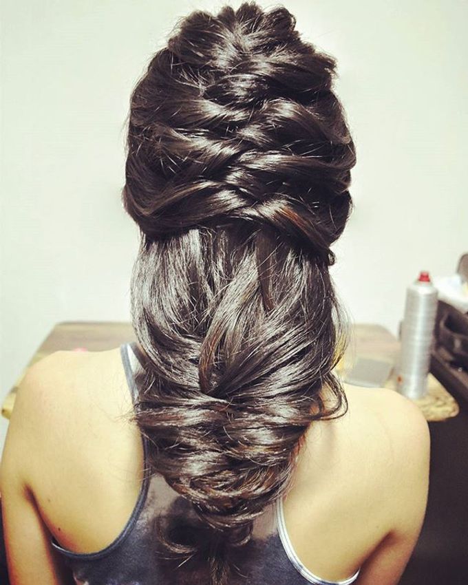 Half Up & Let Down & Pony Bridal Hairstyles by Après Makeup - 006 Half Up & Let Down & Pony Bridal Hairstyles by Après Makeup - 006