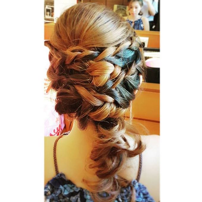 Half Up & Let Down & Pony Bridal Hairstyles by Après Makeup - 005 Half Up & Let Down & Pony Bridal Hairstyles by Après Makeup - 005