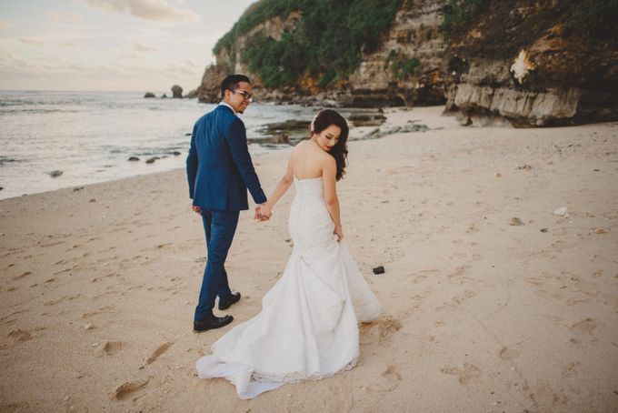 Eduardo & Margareta @ Ungasan Clifftop Villa Ambar by Bali Dream Day - 014 Eduardo & Margareta @ Ungasan Clifftop Villa Ambar by Bali Dream Day - 014