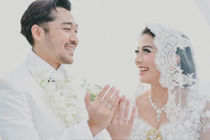 Ayu Hastari & Ryoichi Hutomo Wedding Day by Thepotomoto Photography - 024 Ayu Hastari & Ryoichi Hutomo Wedding Day by Thepotomoto Photography - 024