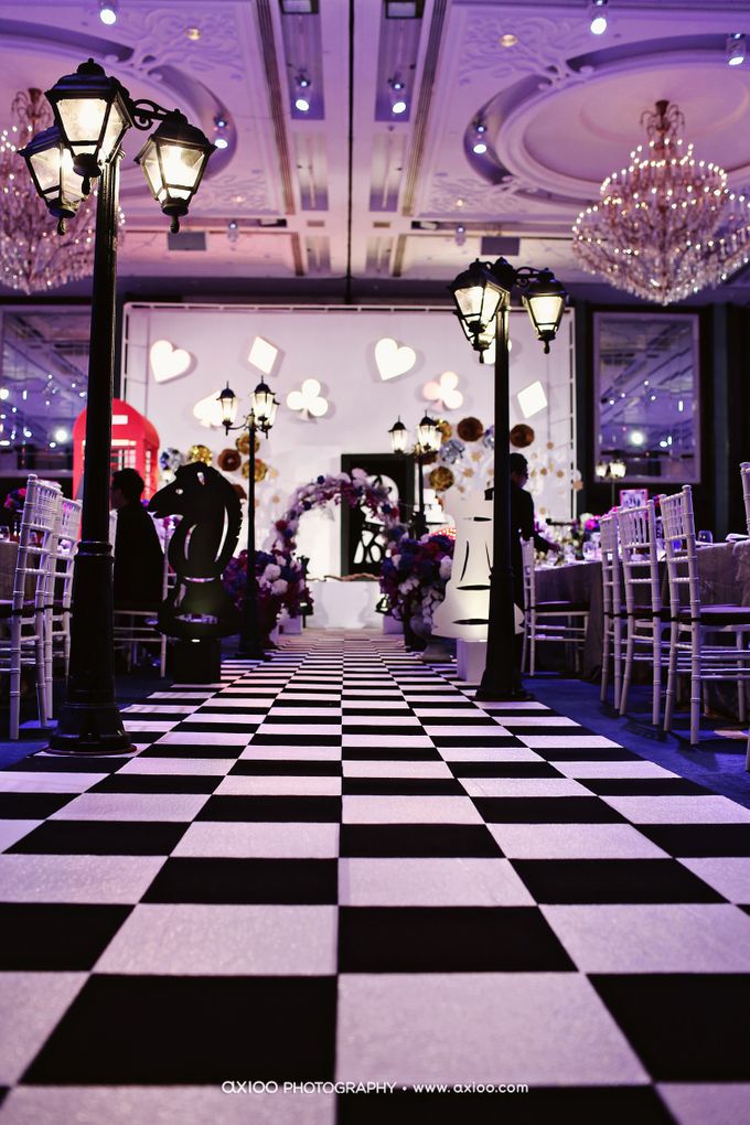A Spin-Off from Alice in Wonderland by Spellbound Weddings - 010 A Spin-Off from Alice in Wonderland by Spellbound Weddings - 010
