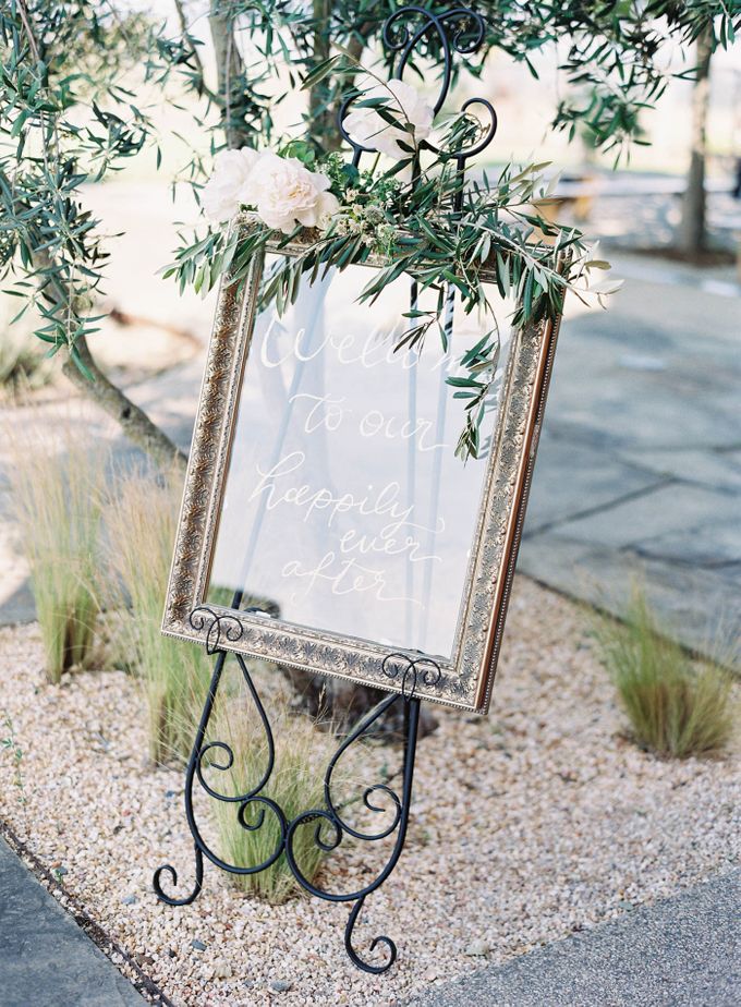 Blue & White Garden Wedding at Carneros Inn by Jen Huang Photo - 047 Blue & White Garden Wedding at Carneros Inn by Jen Huang Photo - 047