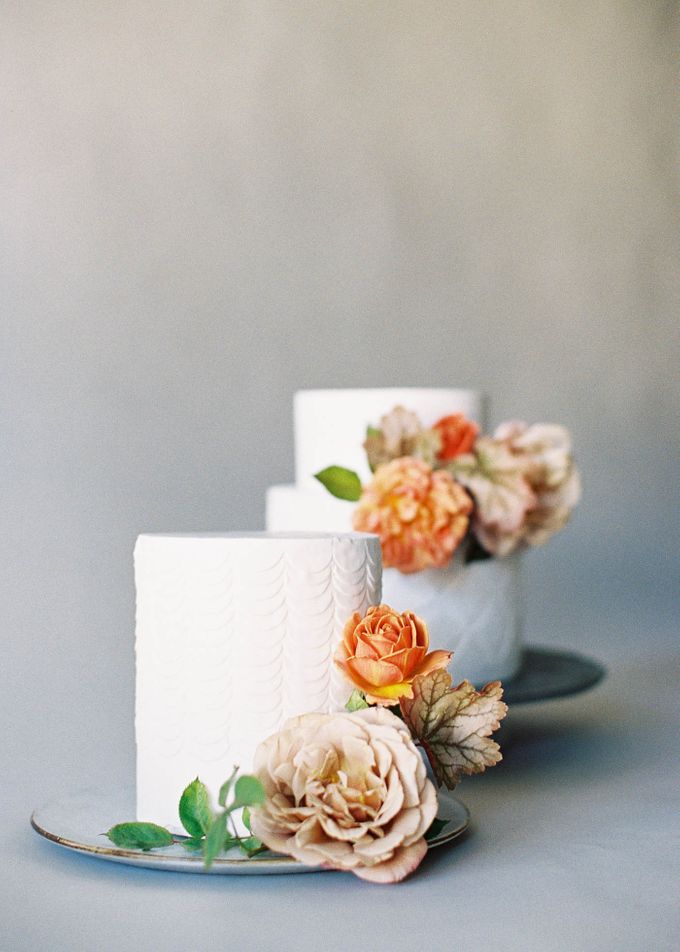 Lush Botanical Cake Design Inspiration for the Naturalist Bride by Jen Huang Photo - 002 Lush Botanical Cake Design Inspiration for the Naturalist Bride by Jen Huang Photo - 002