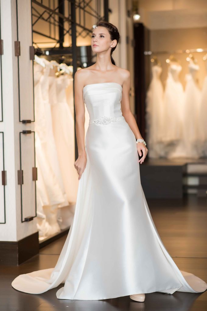 Gown Collection by My Dream Wedding - 031 Gown Collection by My Dream Wedding - 031