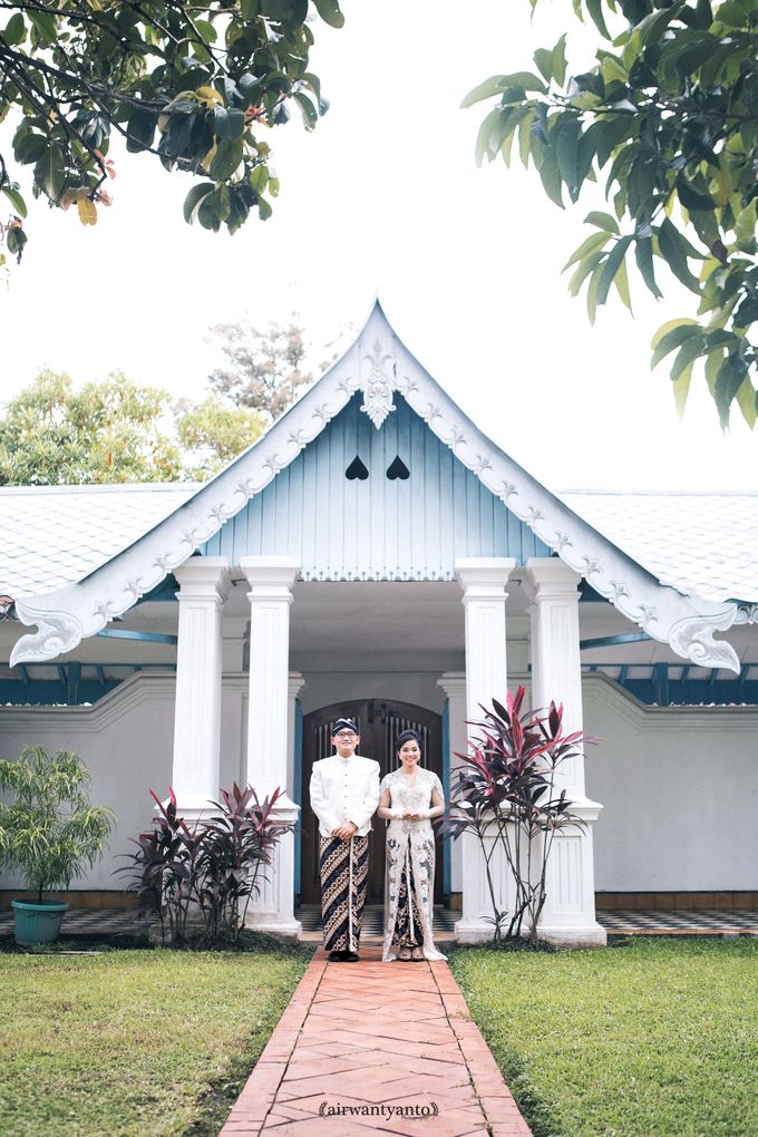 Hesti & Radit Prewedding by airwantyanto project - 020 Hesti & Radit Prewedding by airwantyanto project - 020