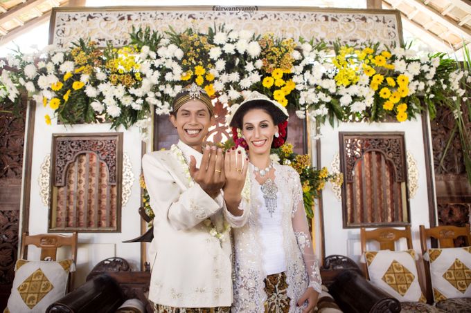 Lauretta & Regol wedding by airwantyanto project - 021 Lauretta & Regol wedding by airwantyanto project - 021
