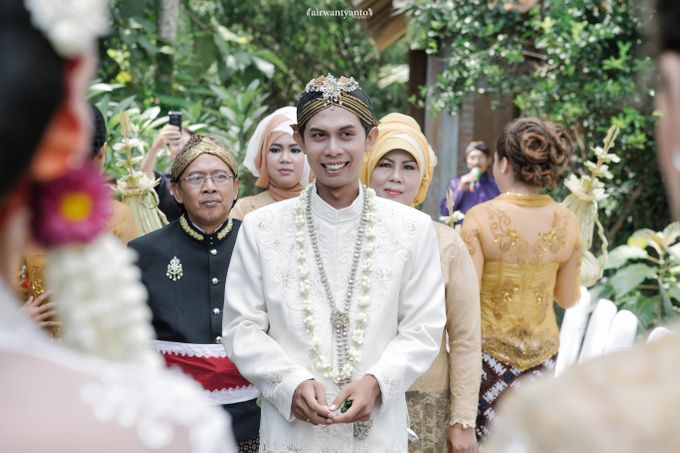 Lauretta & Regol wedding by airwantyanto project - 024 Lauretta & Regol wedding by airwantyanto project - 024