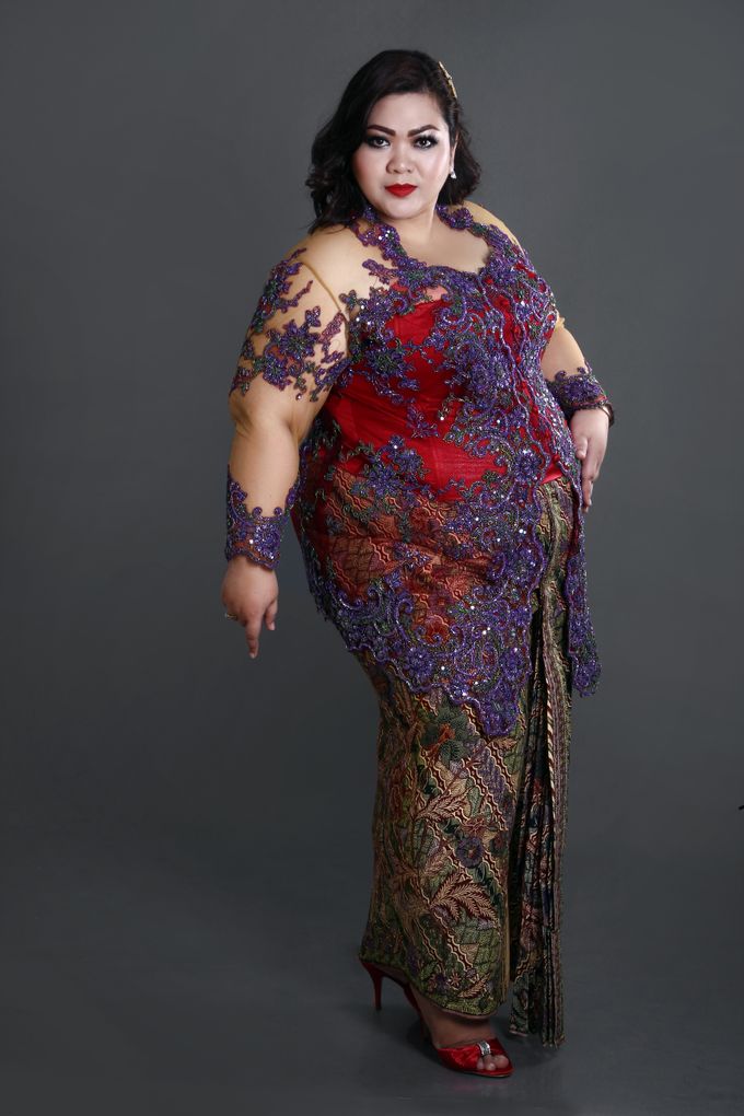 Our Exclusive Plus Size Kebaya and Formal Dress by Curvilínea by Pia Haryono - 006 Our Exclusive Plus Size Kebaya and Formal Dress by Curvilínea by Pia Haryono - 006