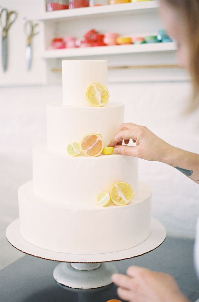 Colorful and Romantic Wedding Cake Inspiration by Jen Huang Photo - 026 Colorful and Romantic Wedding Cake Inspiration by Jen Huang Photo - 026