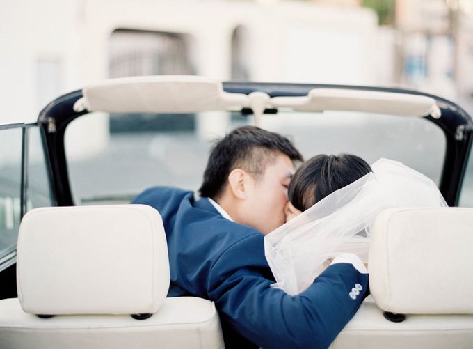 Classic and Beautiful Olive Green and Sea Blue Wedding in Santorini, Greece by Jen Huang Photo - 031 Classic and Beautiful Olive Green and Sea Blue Wedding in Santorini, Greece by Jen Huang Photo - 031