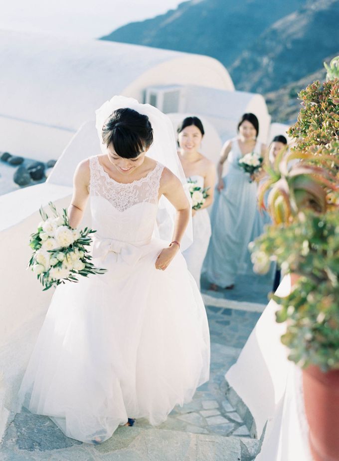 Classic and Beautiful Olive Green and Sea Blue Wedding in Santorini, Greece by Jen Huang Photo - 039 Classic and Beautiful Olive Green and Sea Blue Wedding in Santorini, Greece by Jen Huang Photo - 039