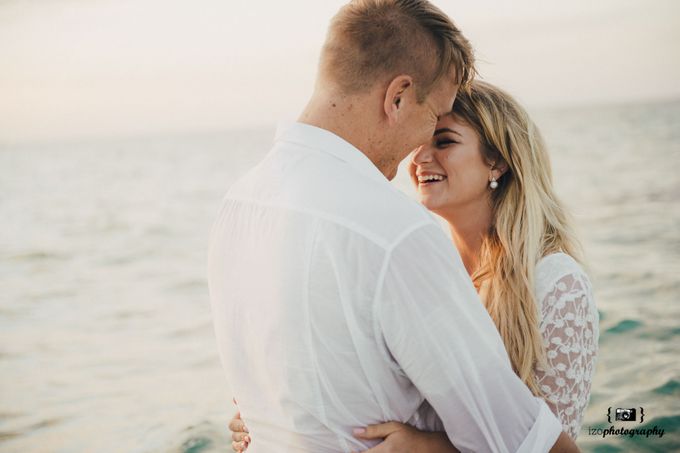 Riechanne and Travis Engagement Session by iZO Photography - 015 Riechanne and Travis Engagement Session by iZO Photography - 015