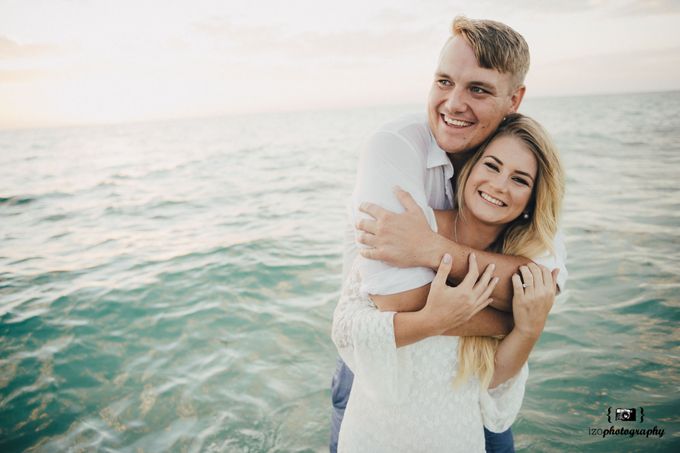 Riechanne and Travis Engagement Session by iZO Photography - 017 Riechanne and Travis Engagement Session by iZO Photography - 017