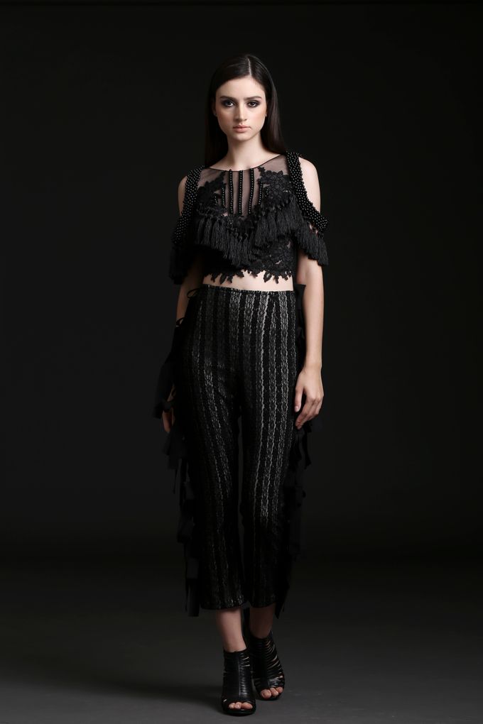 Golden Ages by YCL - Yuliana Catharina Lionk - 021 Golden Ages by YCL - Yuliana Catharina Lionk - 021