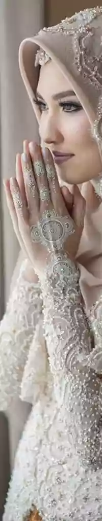 20 Hijab Wedding Dress Inspirations For Modest Brides