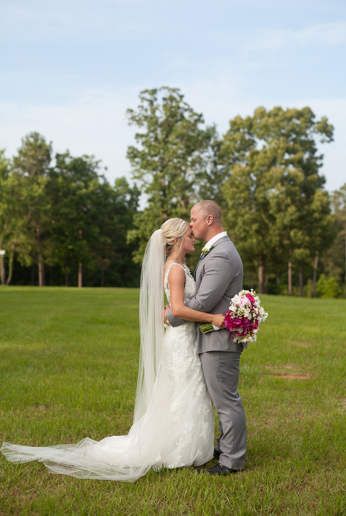 A Truly Captivating Outdoor Wedding in Arkansas Bridestory Blog
