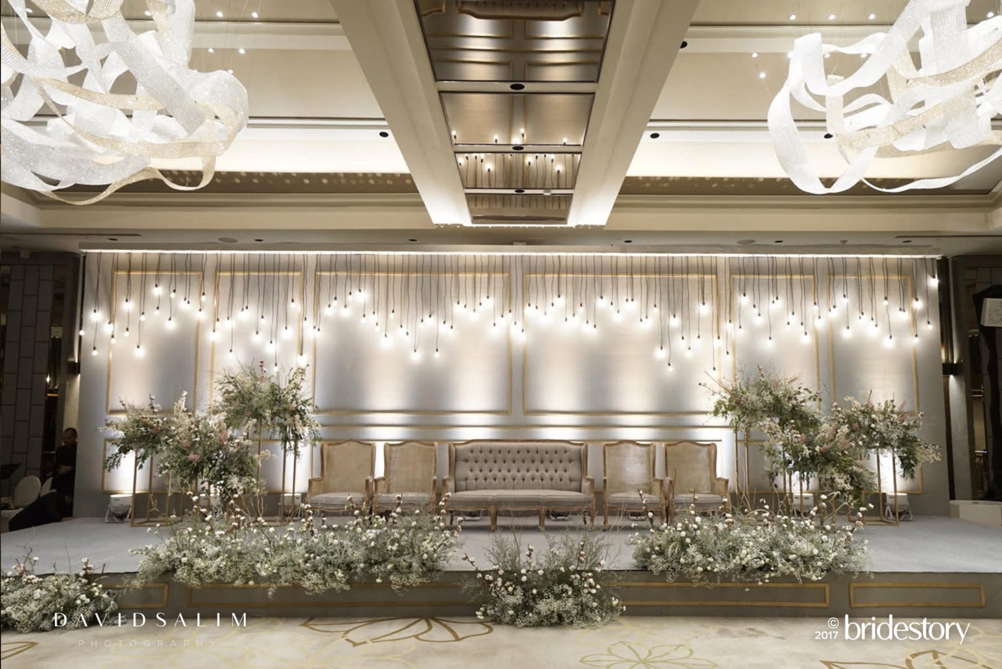 20+ Koleski Terbaru Dekorasi Rustic Wedding Indoor ...