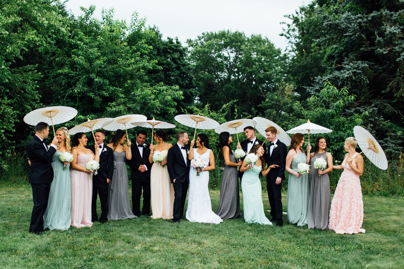 One Couple�s Vineyard Wedding in Long Island, New York