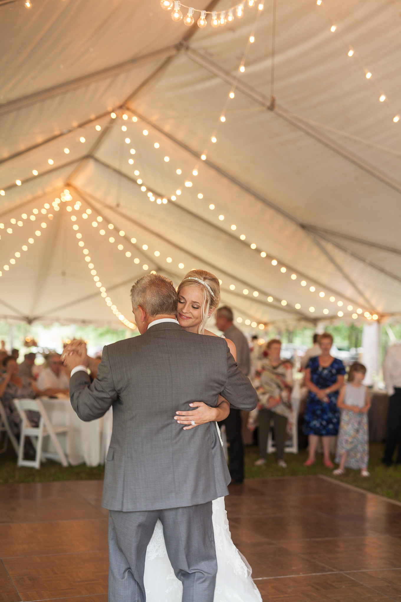 A Truly Captivating Outdoor Wedding in Arkansas Bridestory Blog