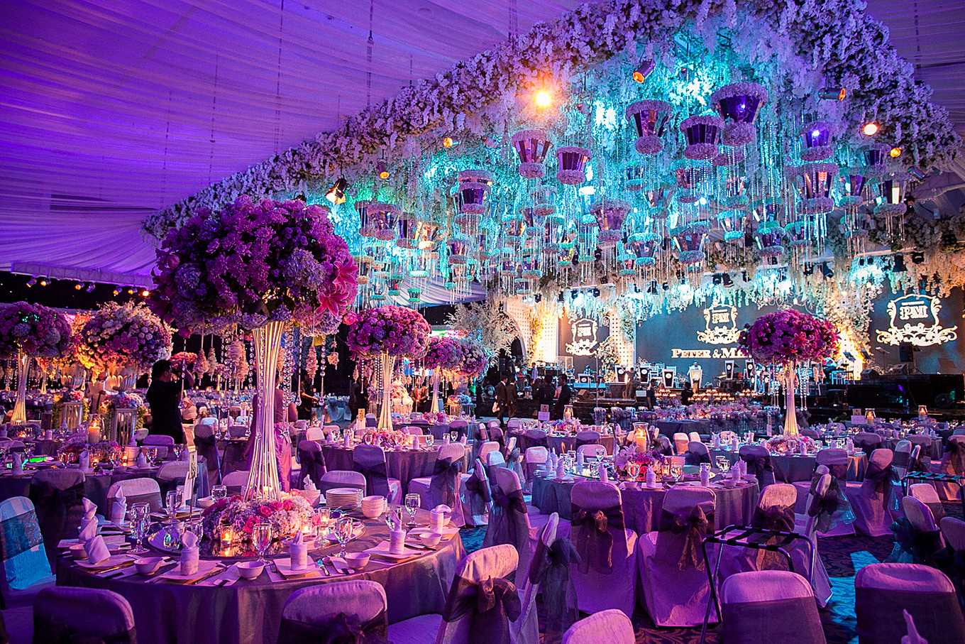 Glamorous Wedding with Grand Orchestra in Surabaya Bridestory Blog
