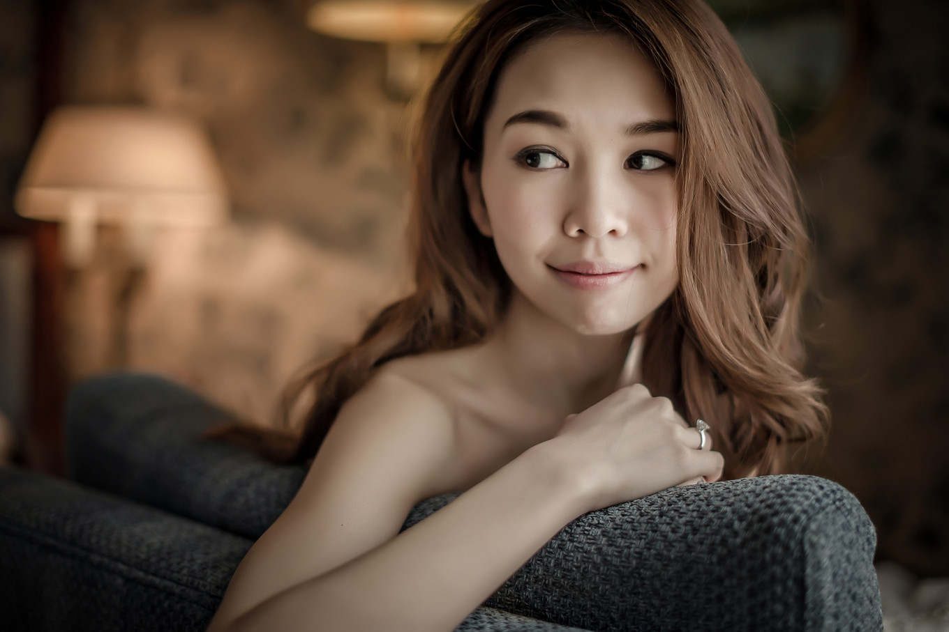 Ricky and Daphne head to Macau for the beautiful scenery ... - 1360 x 907 jpeg 142kB