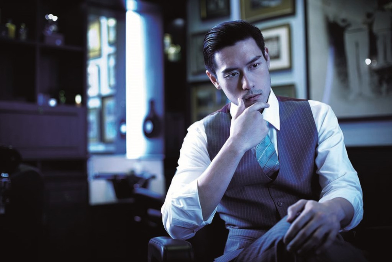 MEDIACORP ARTISTE JAMES SEAH looks sharp in tailored suits Bridestory