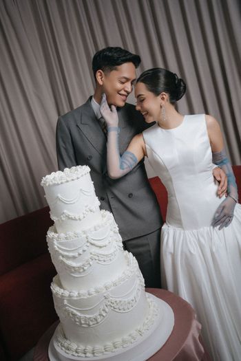 prewedding-adikara-and-nazla-alifa-estetika-klasik-bernuansa-vintage-yang-tak-lekang-oleh-waktu-1