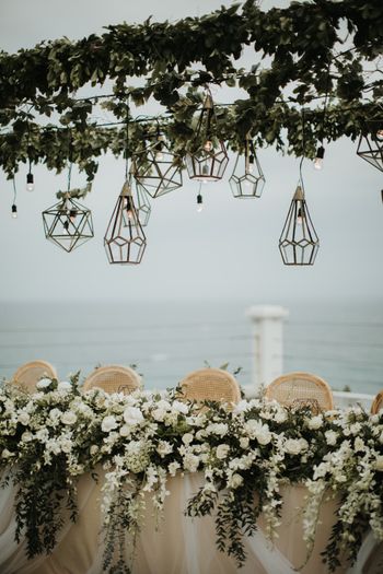 a-couples-cliff-side-destination-wedding-in-bali-1